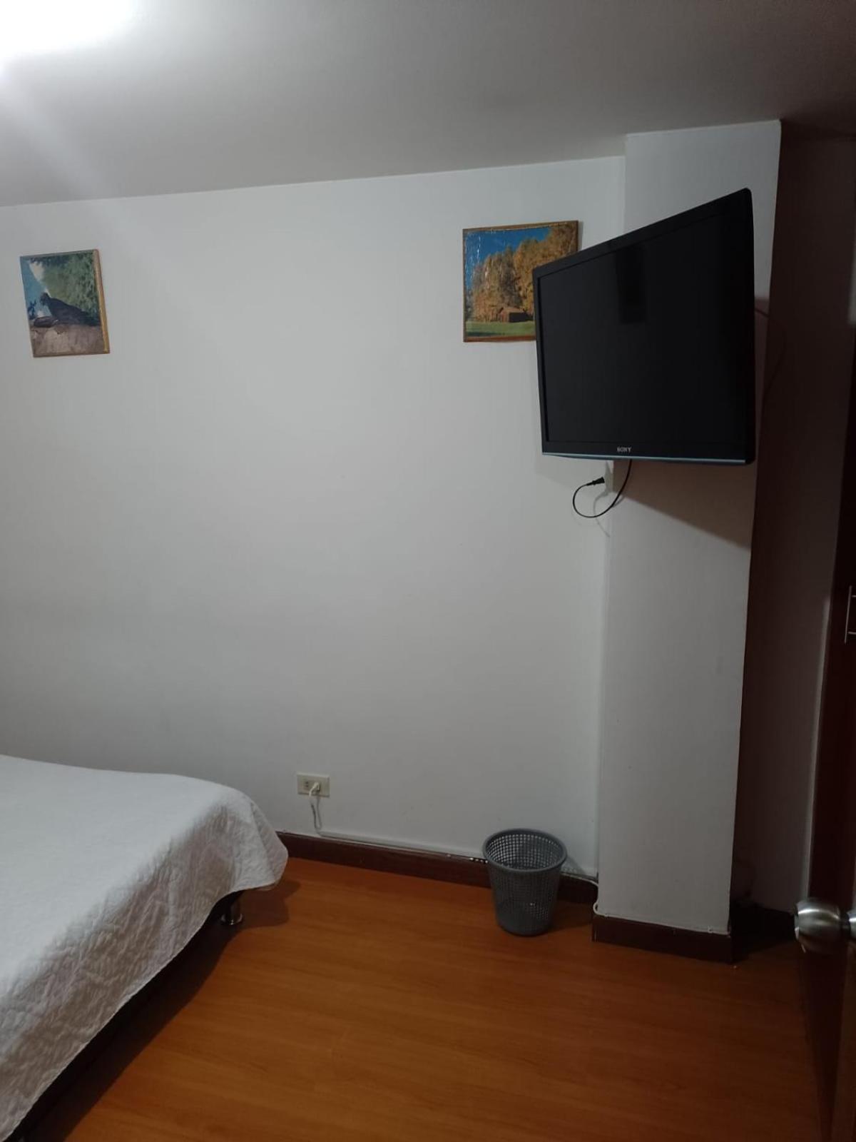 Habitaciones C&S Bogotá Eksteriør billede